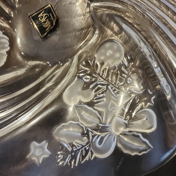 Mikasa swirl serving platter Christmas theme - Picture 5 of 6